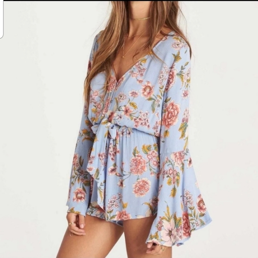 Billabong floral romper
